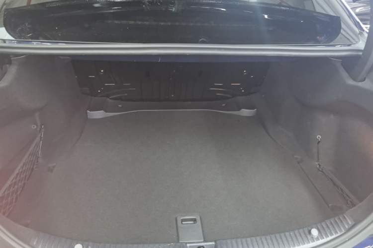 Used Mercedes-Benz C-Class 2020 Restyled C 260 L Sport Edition Trunk
