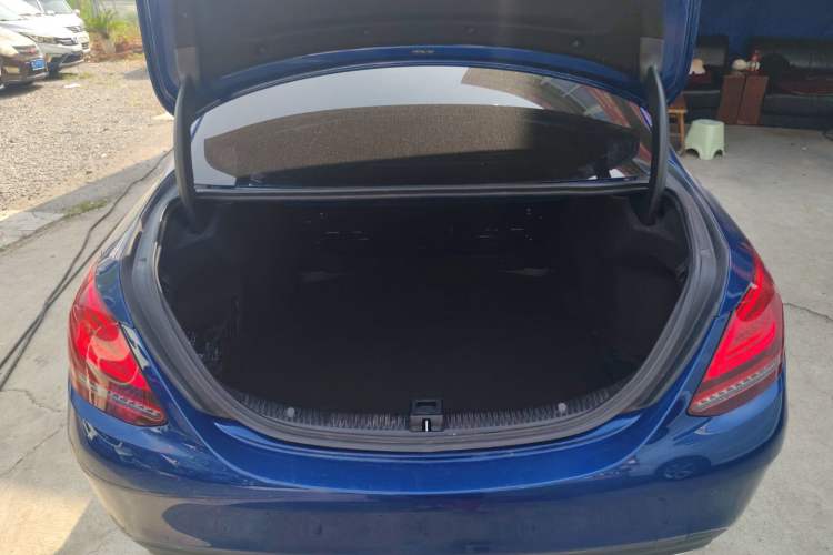 Used Mercedes-Benz C-Class 2020 Restyled C 200 L Fashion Edition Sport Version Trunk