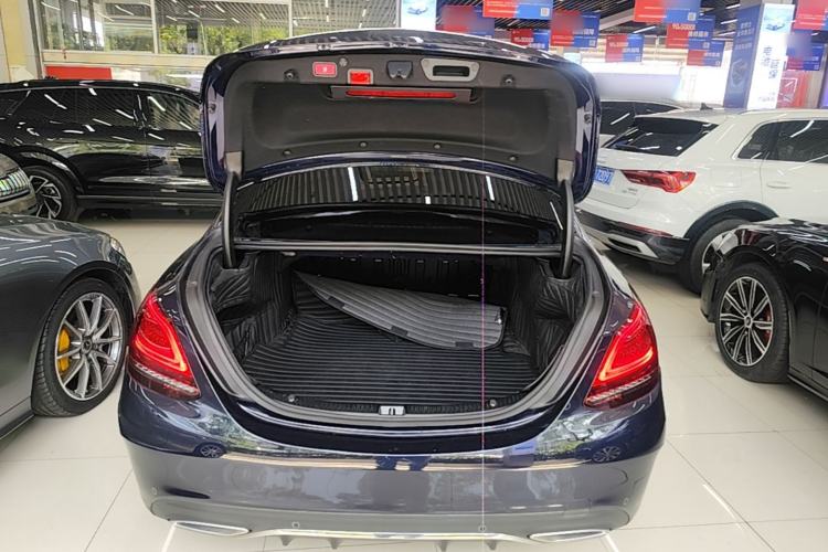 Used Mercedes-Benz C-Class 2020 Restyled C 260 L Sport Edition Trunk