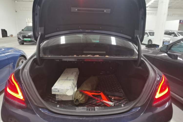 Used Mercedes-Benz C-Class 2020 C 260 L Sport Edition Trunk