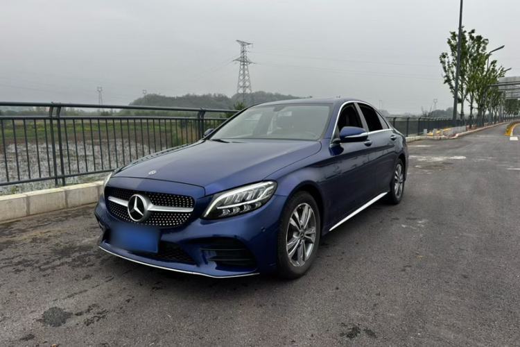 Ojetý Mercedes-Benz C-Class 2020 Restyled C 200 L Fashion Edition Sport Version Guazi used car, China used car export, Used car for sale, Used  cars, Cheapest cars for sale