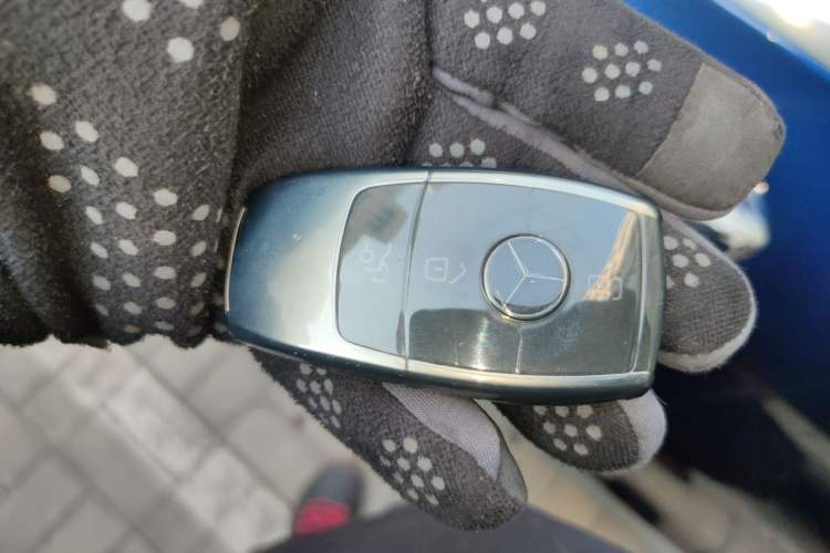 Used Mercedes-Benz C-Class 2020 C 260 L Sport Edition Vehicle Key