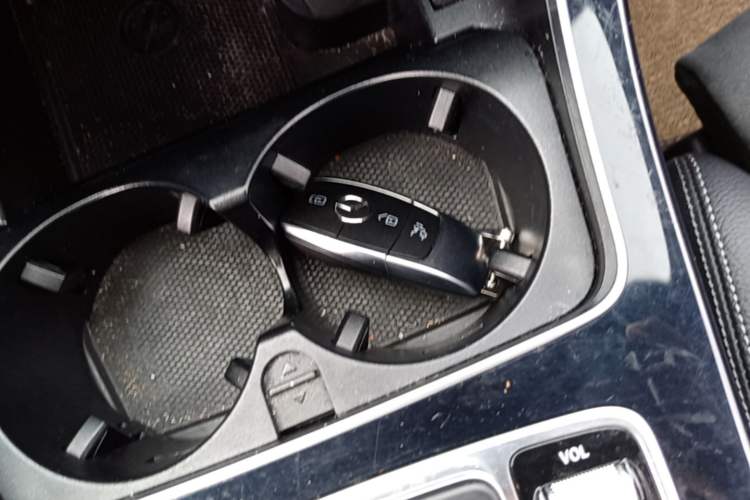 Used Mercedes-Benz C-Class 2020 C 260 Sport Edition Vehicle Key