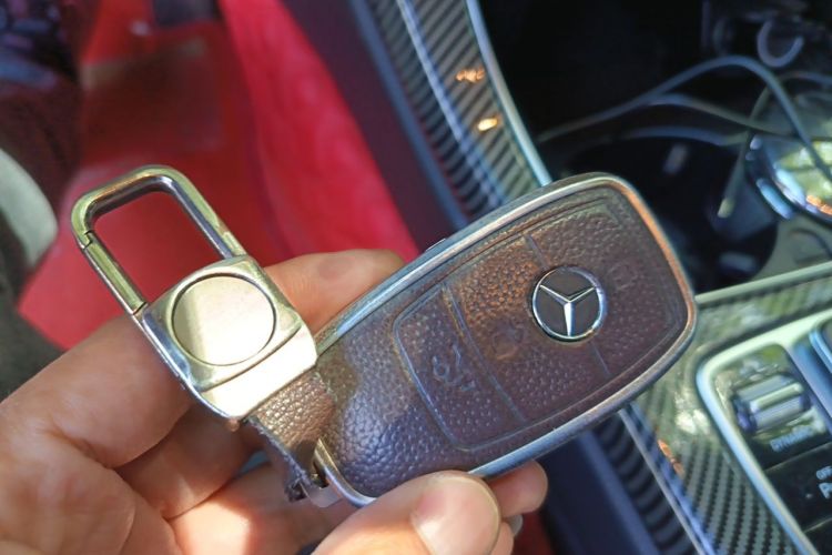 Used Mercedes-Benz C-Class 2020 Restyled C 260 Sport Edition Vehicle Key