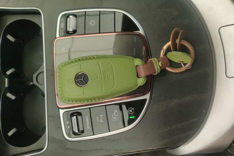 Used Mercedes-Benz C-Class 2020 Updated C 200 L Fashion Edition Vehicle Key