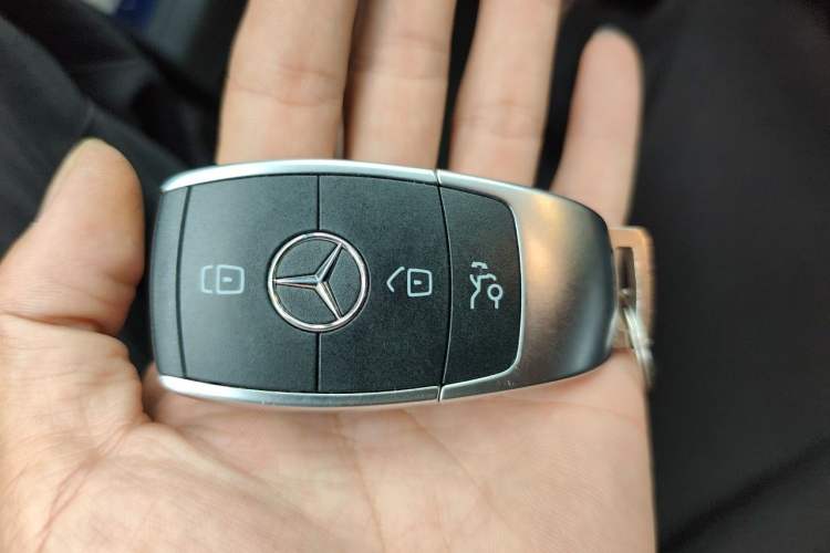 Used Mercedes-Benz C-Class 2020 C 260 Coupe Vehicle Key