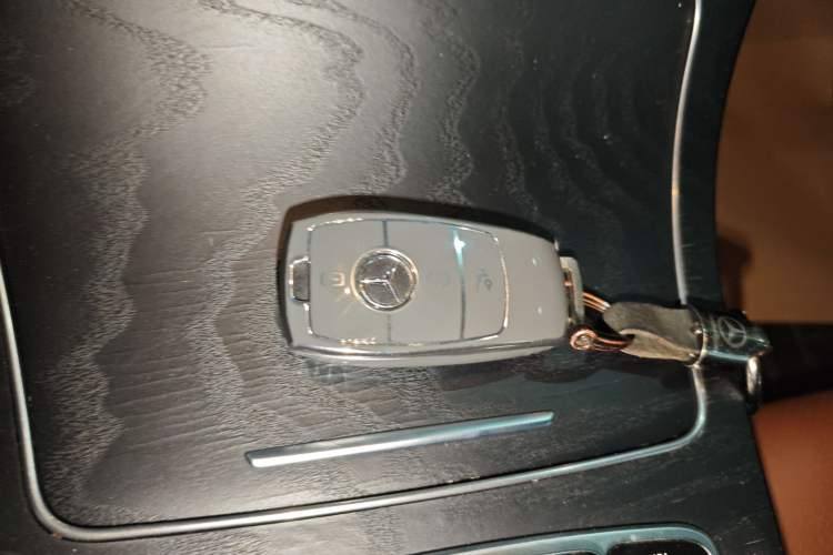 Used Mercedes-Benz C-Class 2020 C 260 Coupe Vehicle Key