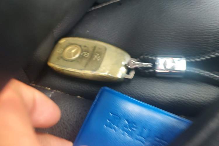 Used Mercedes-Benz C-Class 2020 Restyled C 260 L Sport Edition Vehicle Key