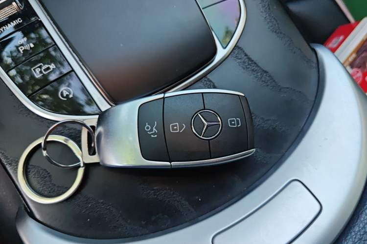 Used Mercedes-Benz C-Class 2020 C 260 L Sport Edition Vehicle Key