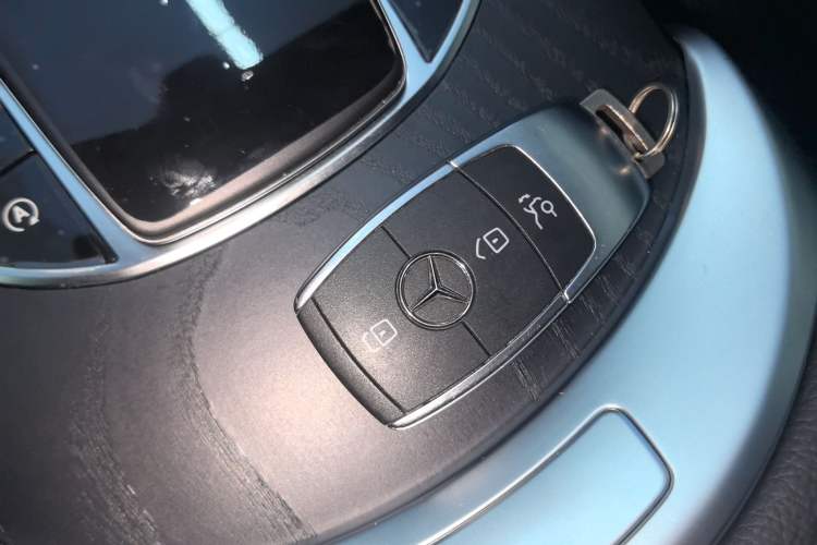 Used Mercedes-Benz C-Class 2020 Restyled C 200 L Fashion Edition Sport Version Vehicle Key