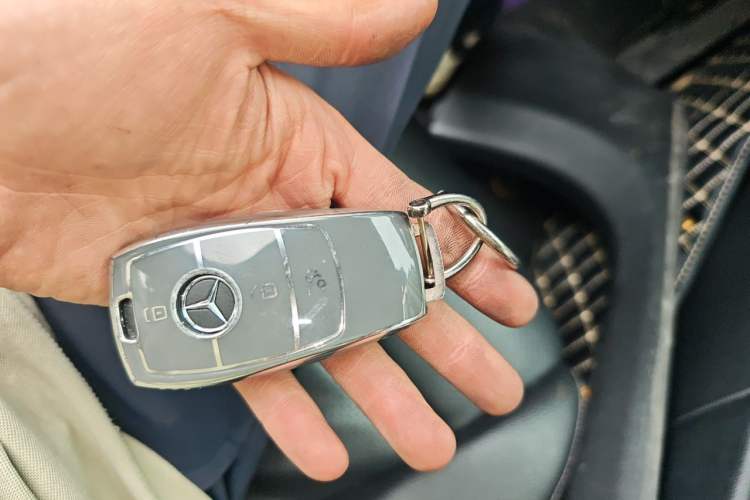 Used Mercedes-Benz C-Class 2020 Restyled C 260 L Sport Edition Vehicle Key