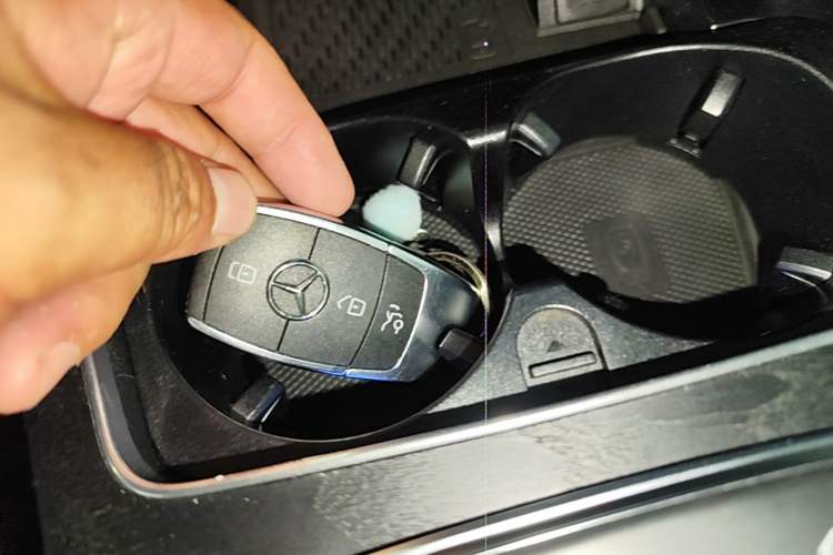 Used Mercedes-Benz C-Class 2020 C 260 Coupe Vehicle Key