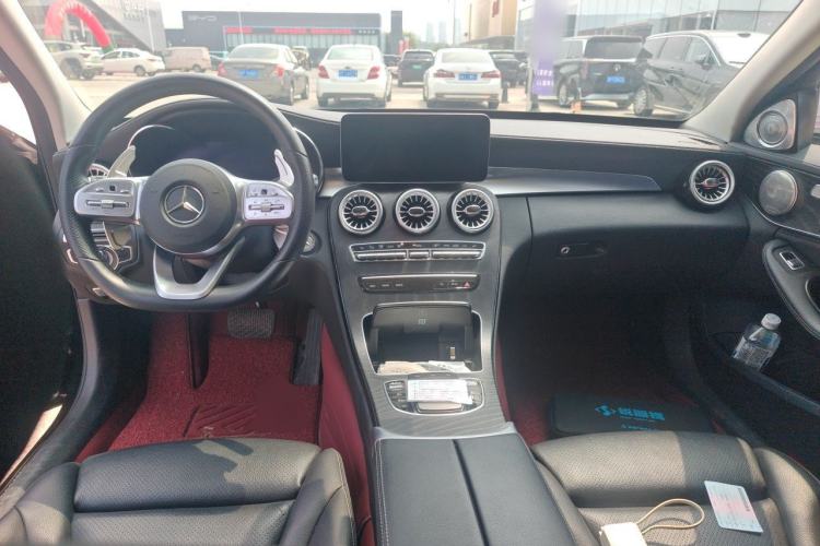 Used Mercedes-Benz C-Class 2020 C 260 L Sport Edition Center Console