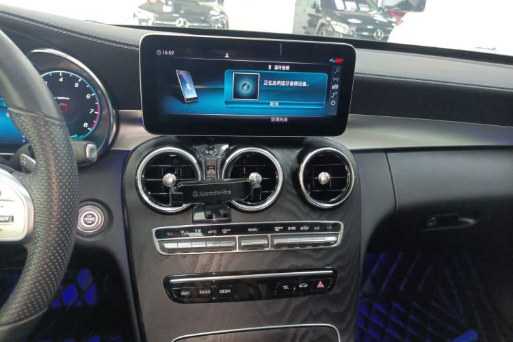 Used Mercedes-Benz C-Class 2020 Restyled C 260 L Sport Edition Audio And AC Panel