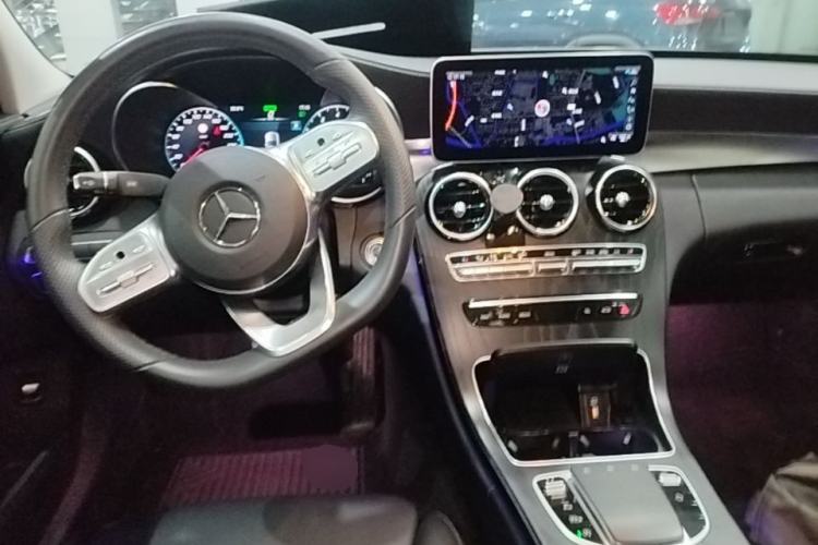 Used Mercedes-Benz C-Class 2020 Restyled C 260 L Sport Edition Center Console