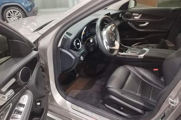 Used Mercedes-Benz C-Class 2020 Restyled C 260 L Sport Edition Driver Seat