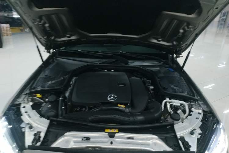 Used Mercedes-Benz C-Class 2020 C 260 L Sport Edition Engine Bay