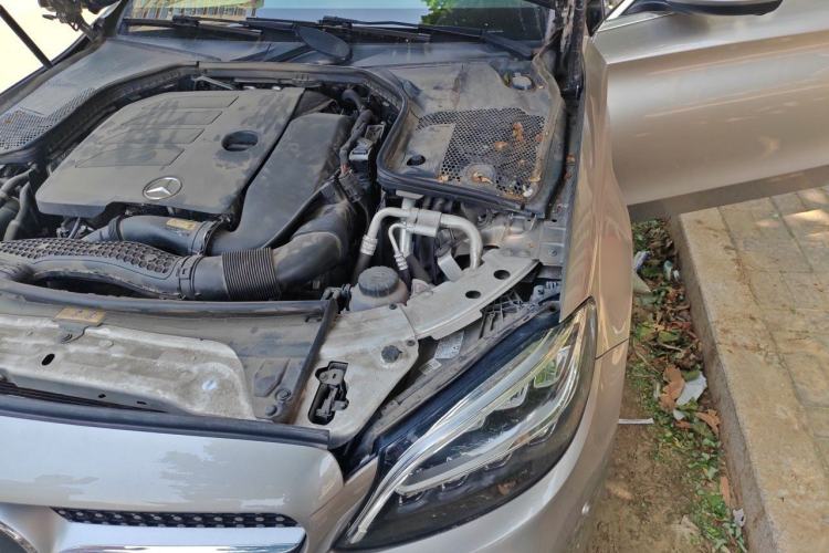 Used Mercedes-Benz C-Class 2020 Facelift C 260 L Engine Bay Left