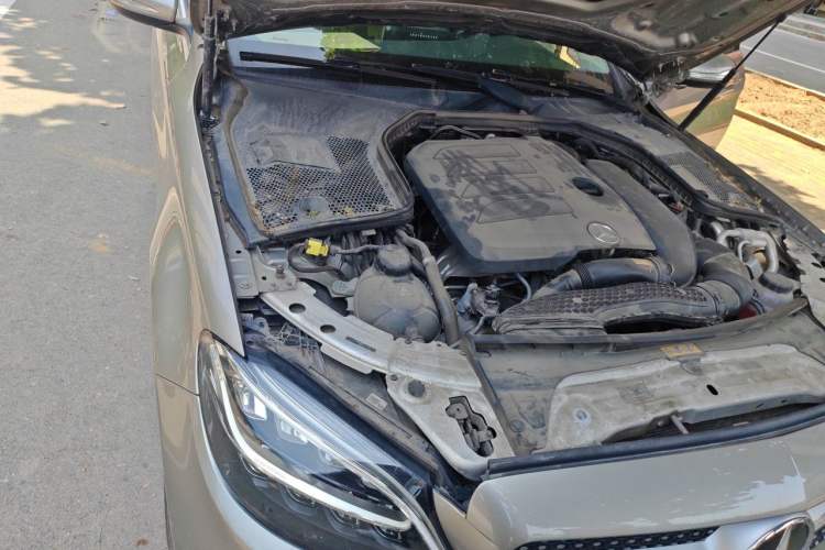 Used Mercedes-Benz C-Class 2020 Facelift C 260 L Engine Bay Right