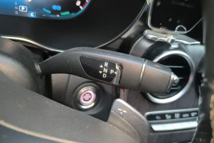 Used Mercedes-Benz C-Class 2020 C 260 Sport Edition Gear Lever