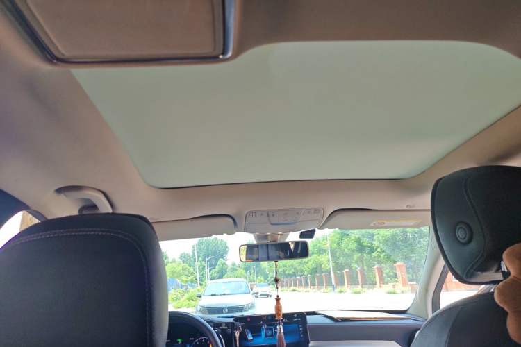 Used Mercedes-Benz C-Class 2020 Facelift C 260 L Headliner