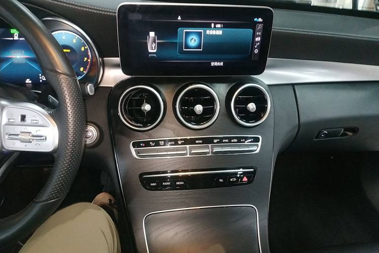 Used Mercedes-Benz C-Class 2020 C 260 L Sport Edition Interior 2