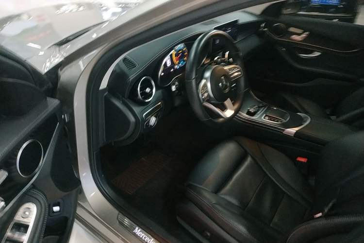 Used Mercedes-Benz C-Class 2020 C 260 L Sport Edition Interior 3