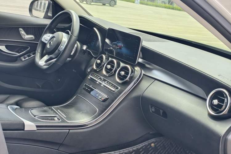 Used Mercedes-Benz C-Class 2020 C 200 L Fashion Edition Sport Version Interior 6