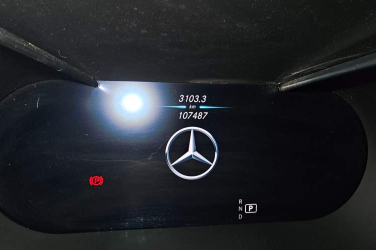 Used Mercedes-Benz C-Class 2020 C 260 L Sport Edition Odometer Close Up
