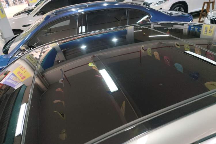 Used Mercedes-Benz C-Class 2020 Restyled C 260 L Sport Edition Roof