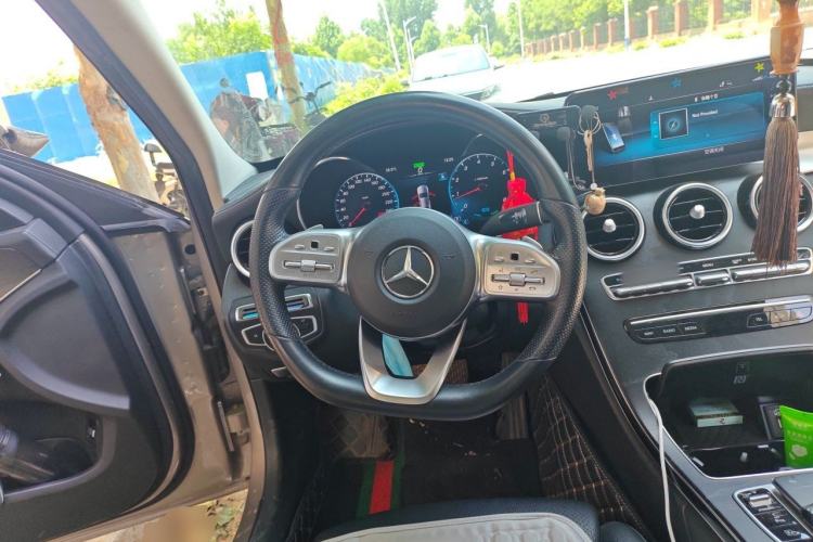 Used Mercedes-Benz C-Class 2020 Facelift C 260 L Steering Wheel