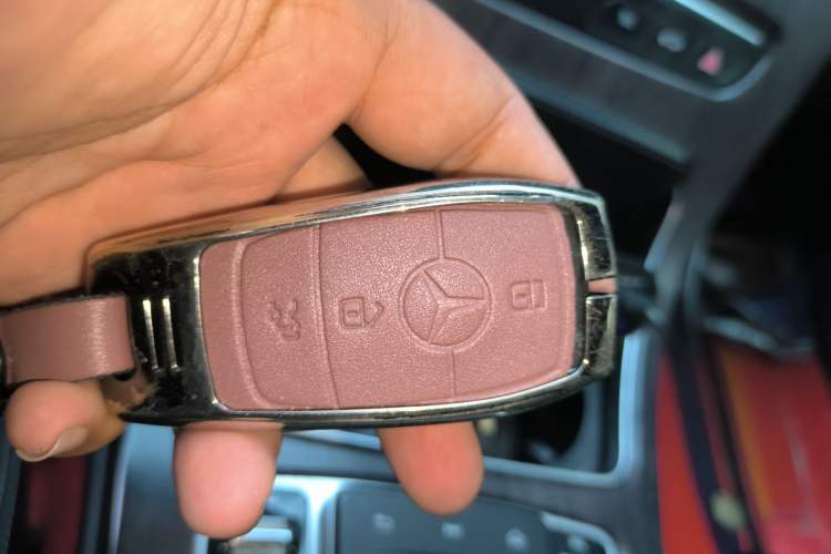 Used Mercedes-Benz C-Class 2020 C 260 Sport Edition Vehicle Key
