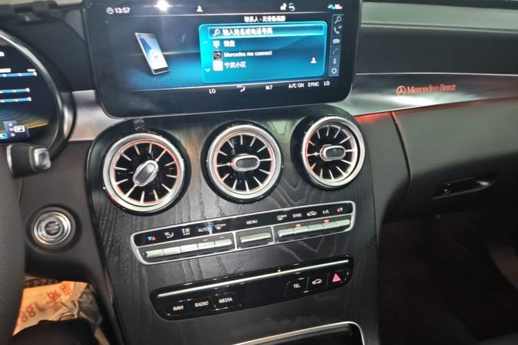Used Mercedes-Benz C-Class 2020 Restyled C 260 L Sport Edition Audio And AC Panel