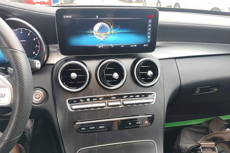 Used Mercedes-Benz C-Class 2020 Restyled C 260 L Sport Edition Audio And AC Panel