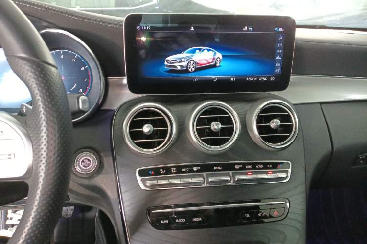 Used Mercedes-Benz C-Class 2020 C 260 Coupe Audio And AC Panel