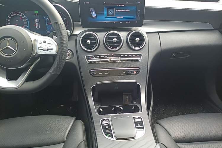 Used Mercedes-Benz C-Class 2020 C 260 L Sport Edition Audio And AC Panel