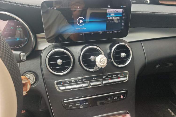 Used Mercedes-Benz C-Class 2020 C 260 L Sport Edition Audio And AC Panel