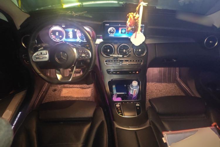 Used Mercedes-Benz C-Class 2020 Restyled C 200 L Fashion Edition Sport Version Center Console