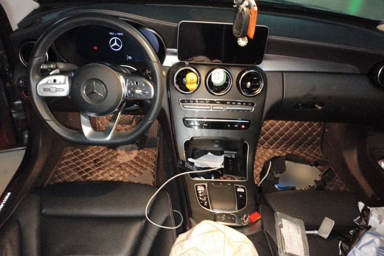 Used Mercedes-Benz C-Class 2020 C 260 L Sport Edition Center Console