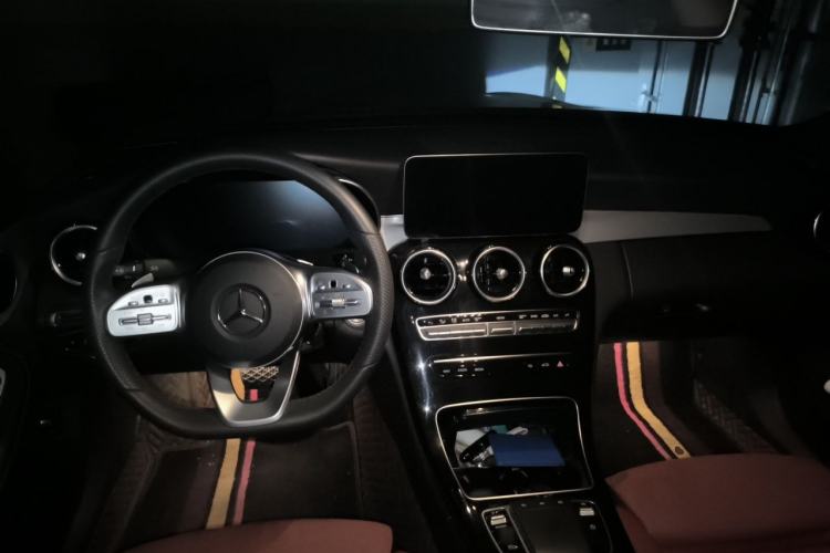 Used Mercedes-Benz C-Class 2020 Restyled C 260 Sport Edition Center Console