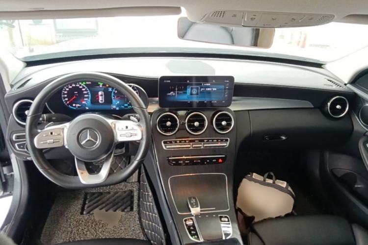 Used Mercedes-Benz C-Class 2020 C 260 L Sport Edition Center Console