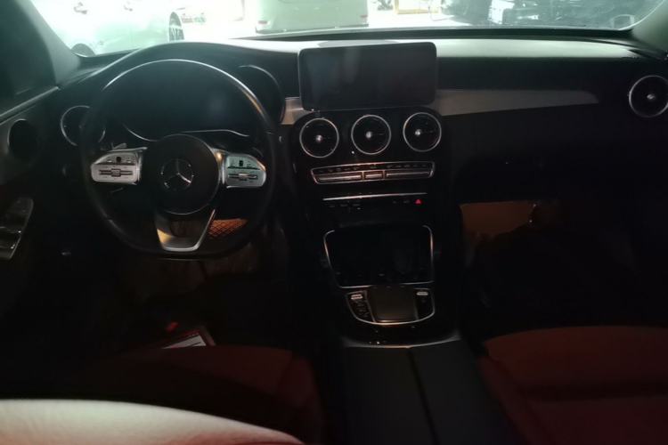 Used Mercedes-Benz C-Class 2020 C 260 Sport Edition Center Console