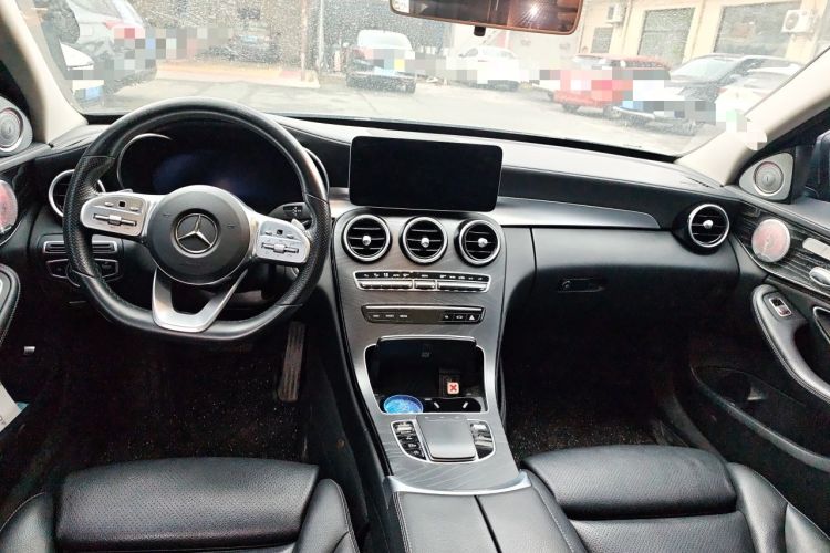 Used Mercedes-Benz C-Class 2020 C 260 L Sport Edition Center Console