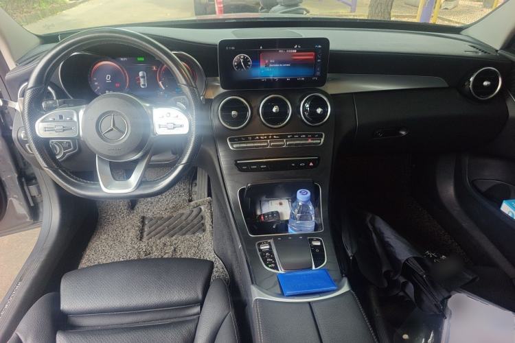 Used Mercedes-Benz C-Class 2020 C 260 L Sport Edition Center Console