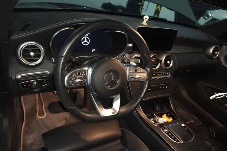 Used Mercedes-Benz C-Class 2020 C 260 Coupe Center Console