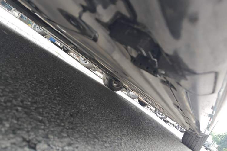 Used Mercedes-Benz C-Class 2020 C 260 L Sport Edition Chassis Front Left