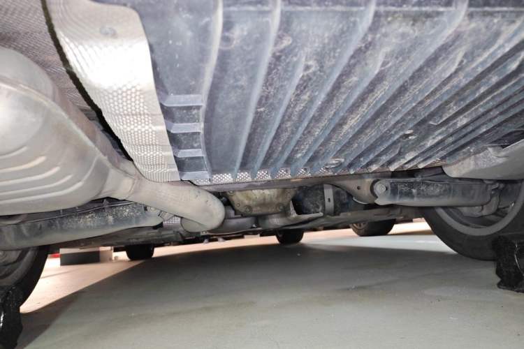 Used Mercedes-Benz C-Class 2020 Updated C 200 L Fashion Edition Chassis Rear