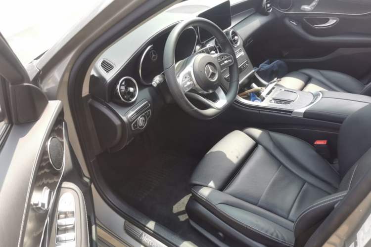 Used Mercedes-Benz C-Class 2020 Restyled C 200 L Fashion Edition Sport Version Driver Seat