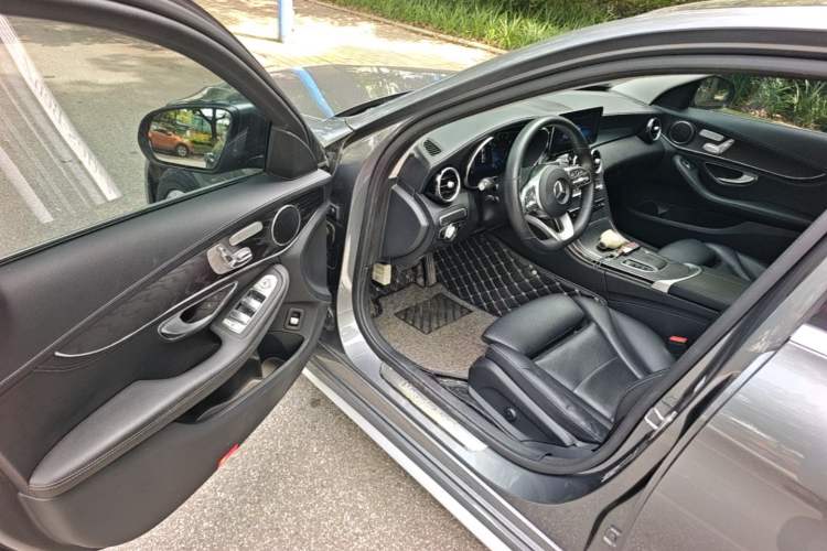 Used Mercedes-Benz C-Class 2020 C 260 L Sport Edition Driver Seat