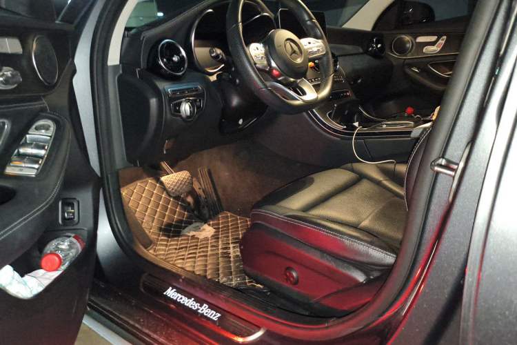 Used Mercedes-Benz C-Class 2020 C 260 L Sport Edition Driver Seat